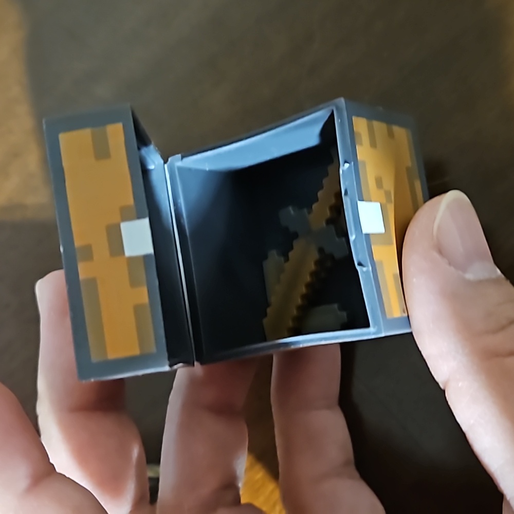 Minecraft boxes - Picture 2 of 2